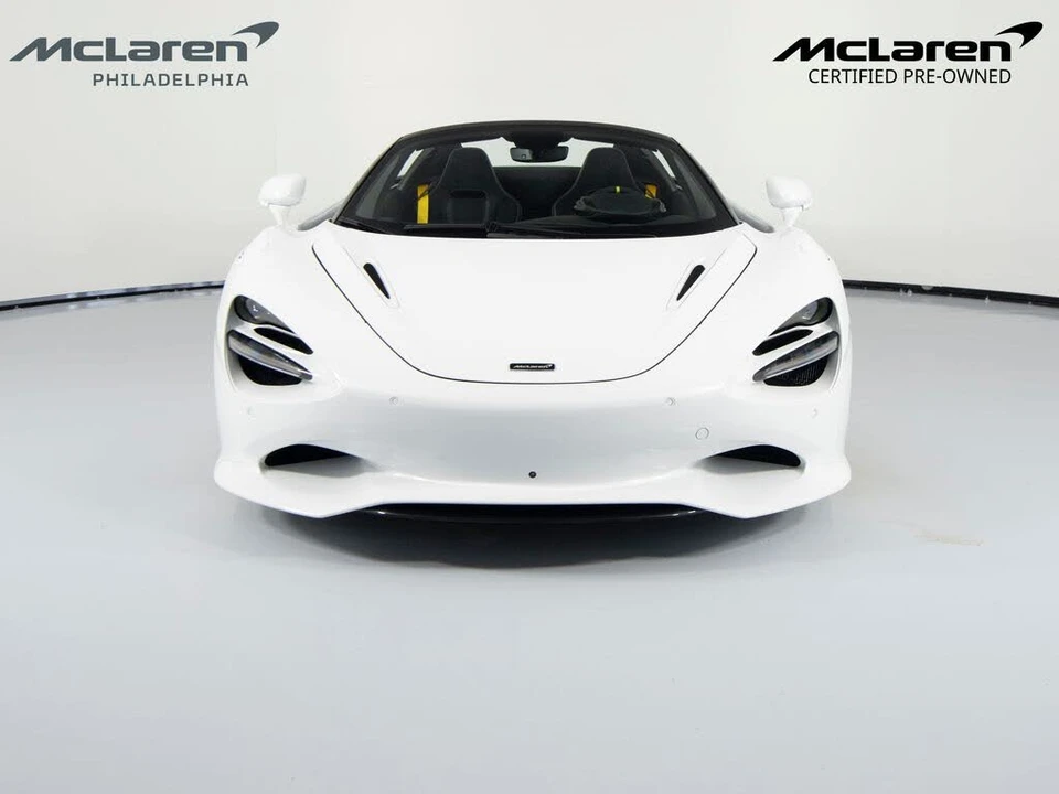 2024 McLaren 750S Spider - Image 3 of 31