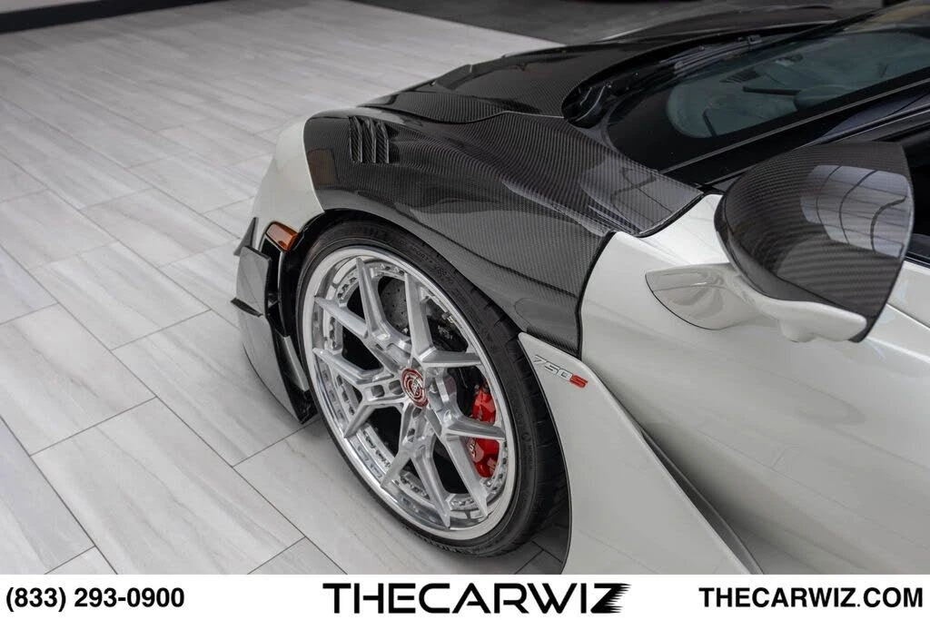 2024 McLaren 750S Spider - Image 14 of 31