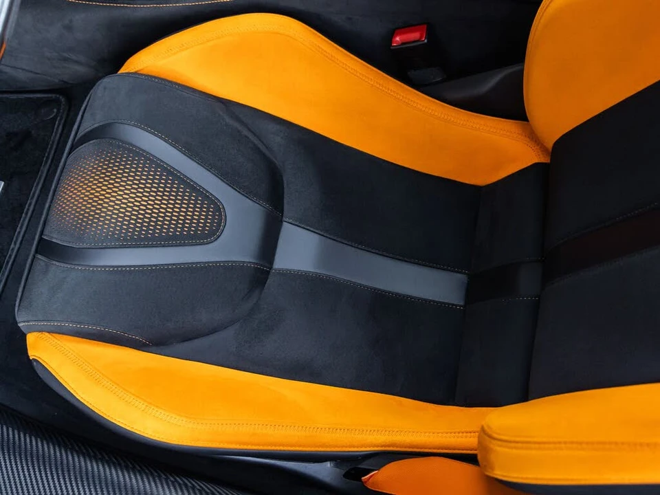 2024 McLaren 750S Spider - Image 25 of 31