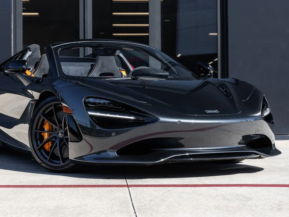 2024 McLaren 750S Spider - Image 6 of 31