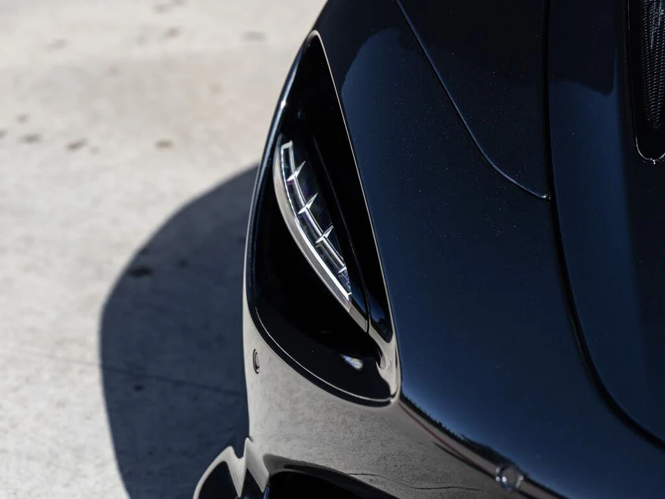 2024 McLaren 750S Spider - Image 19 of 31