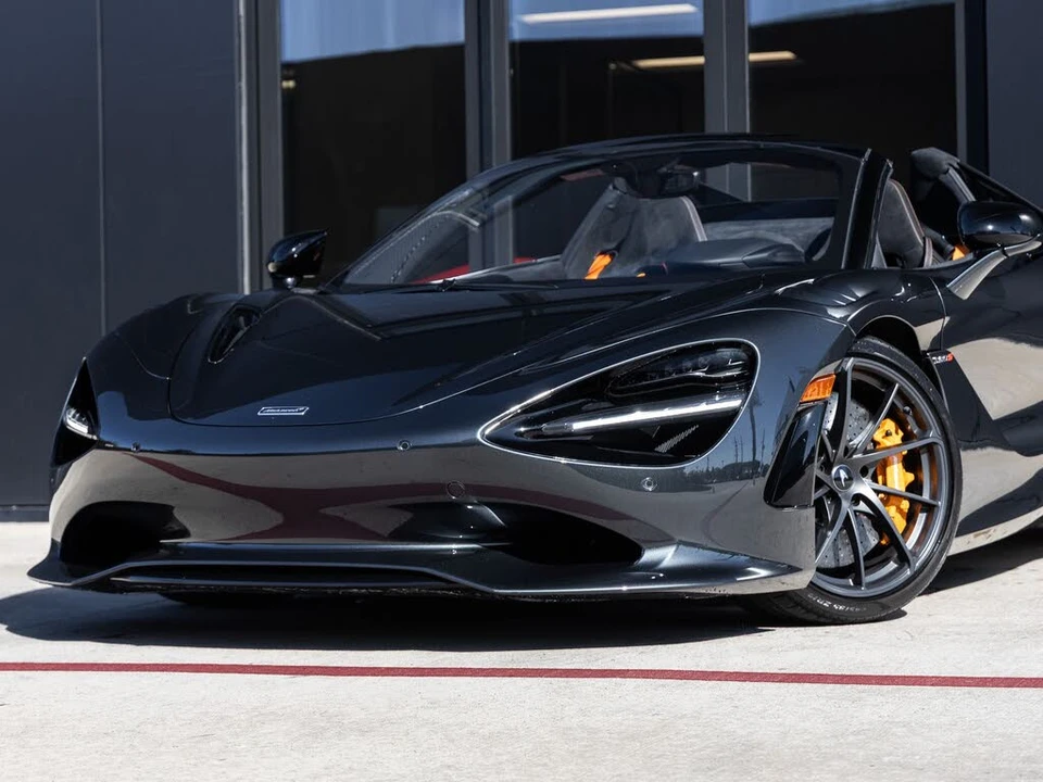 2024 McLaren 750S Spider - Image 4 of 31