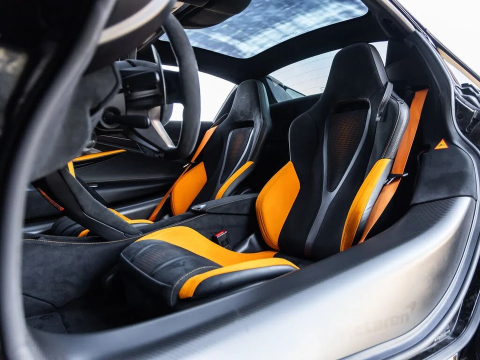 2024 McLaren 750S Spider - Image 26 of 31