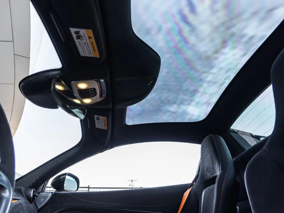 2024 McLaren 750S Spider - Image 24 of 31