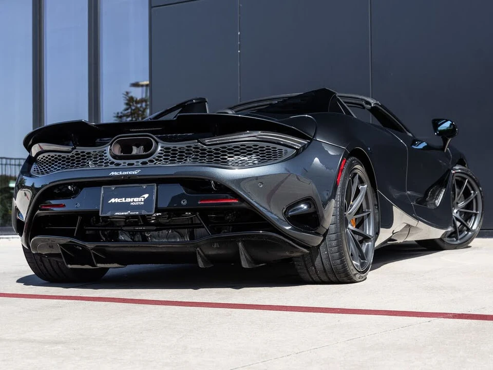 2024 McLaren 750S Spider - Image 10 of 31