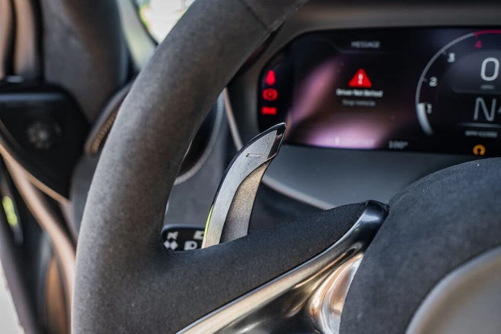 2024 McLaren 750S Spider - Image 25 of 31