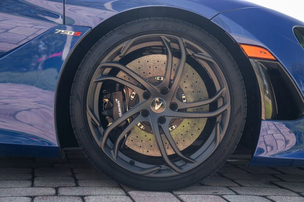 2024 McLaren 750S Spider - Image 14 of 31