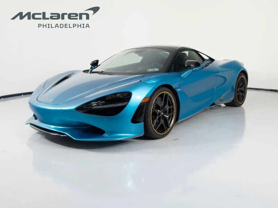 2024 McLaren 750S Spider - Image 2 of 31