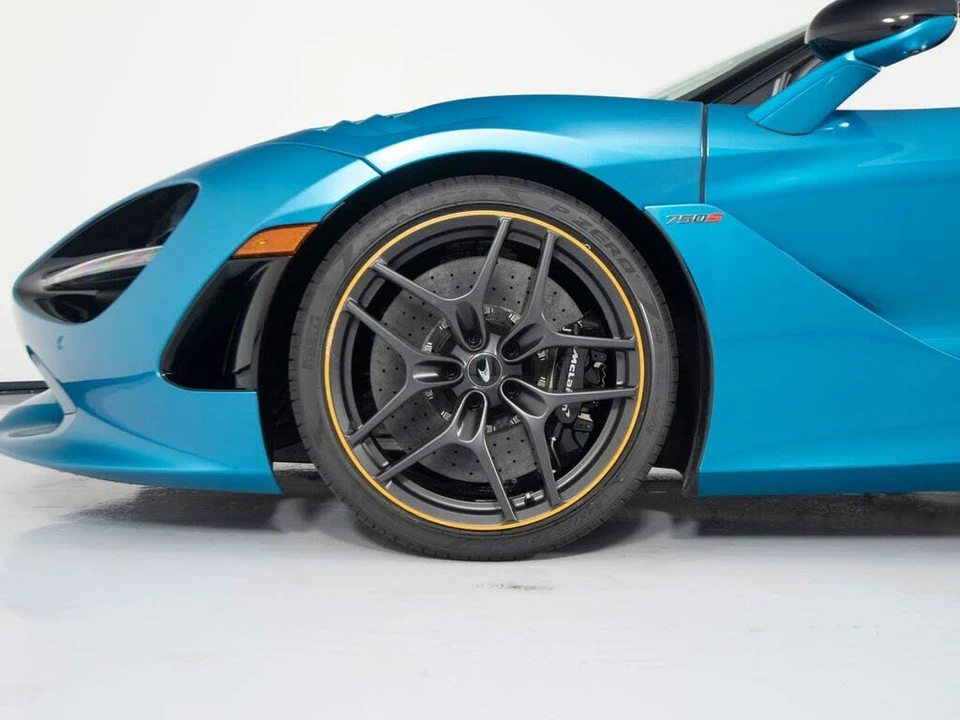 2024 McLaren 750S Spider - Image 10 of 31