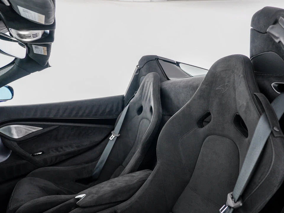 2024 McLaren 750S Spider - Image 13 of 31