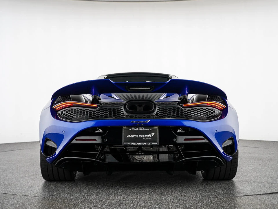 2024 McLaren 750S Spider - Image 3 of 31