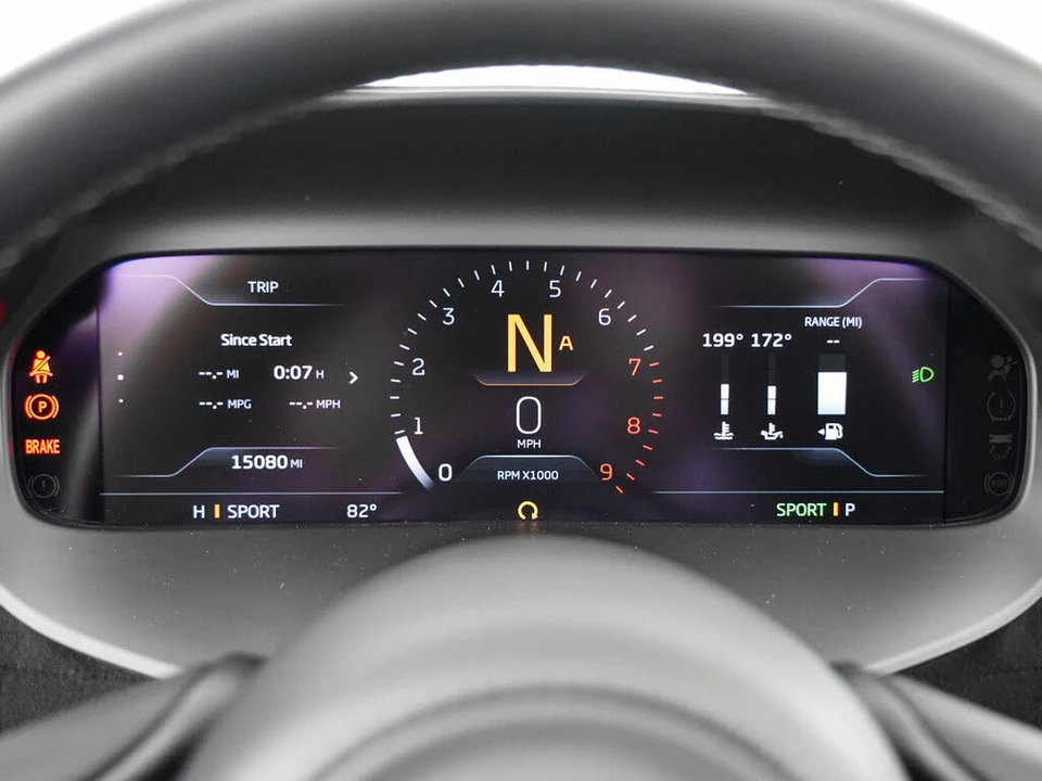 2024 McLaren 750S Spider - Image 9 of 31