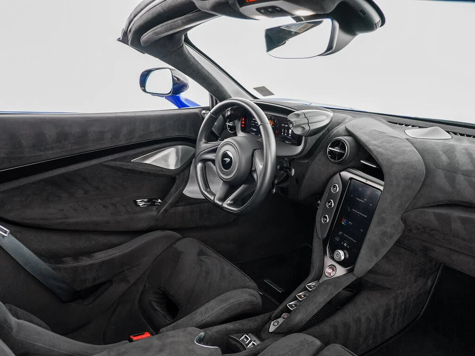 2024 McLaren 750S Spider - Image 30 of 31