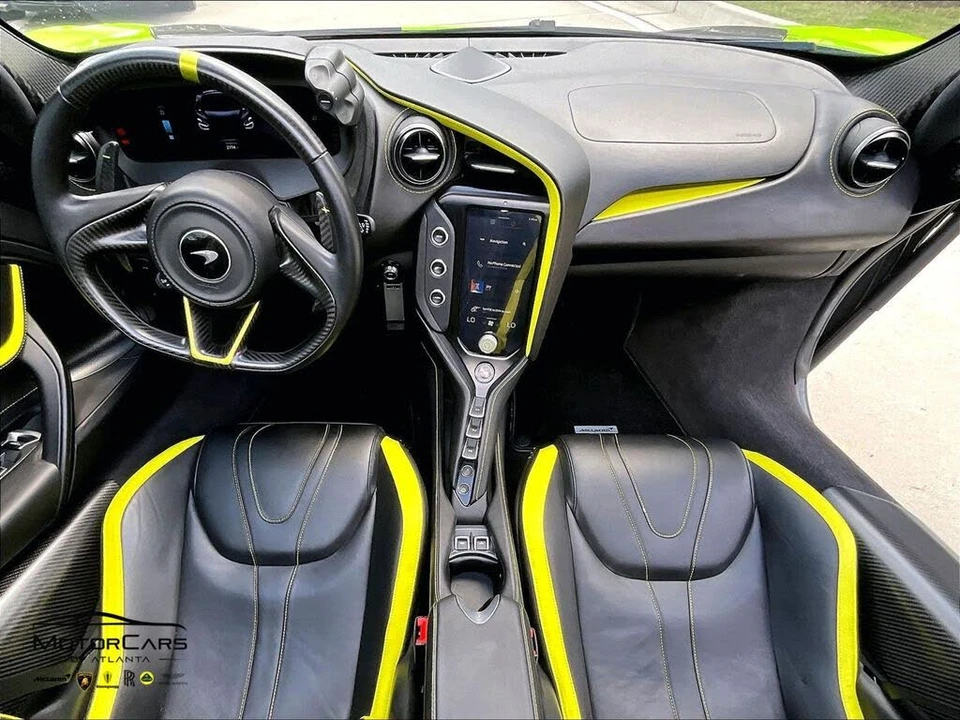 2024 McLaren 750S Spider - Image 13 of 26