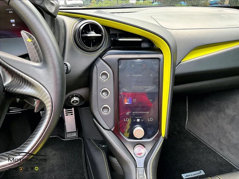 2024 McLaren 750S Spider - Image 7 of 26
