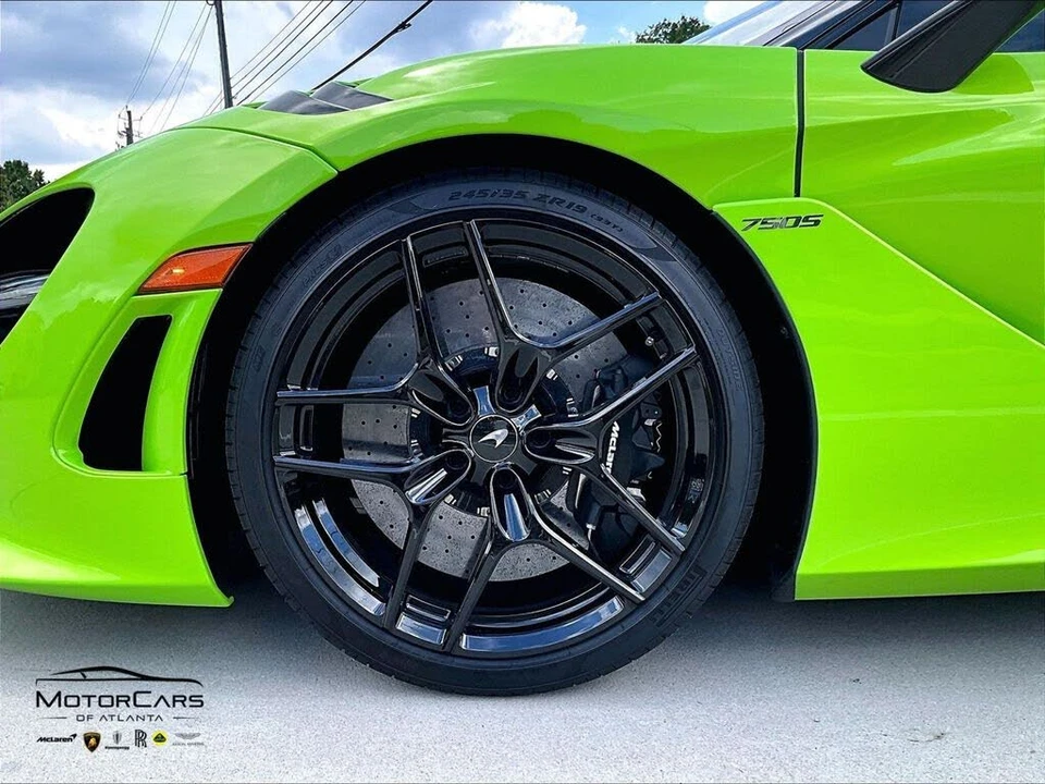 2024 McLaren 750S Spider - Image 9 of 26