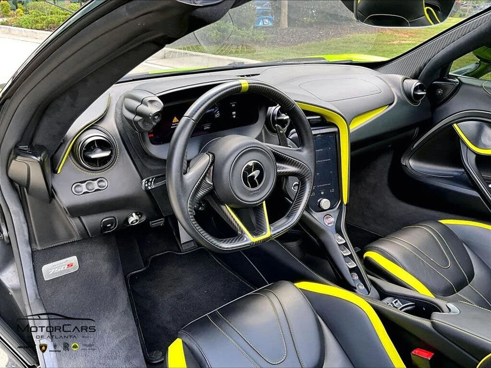2024 McLaren 750S Spider - Image 12 of 26