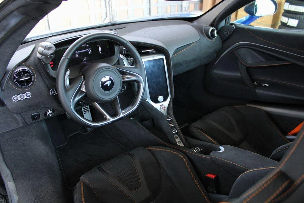 2024 McLaren 750S Spider - Image 3 of 31