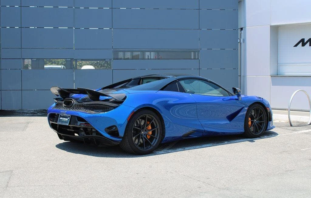 2024 McLaren 750S Spider - Image 26 of 31