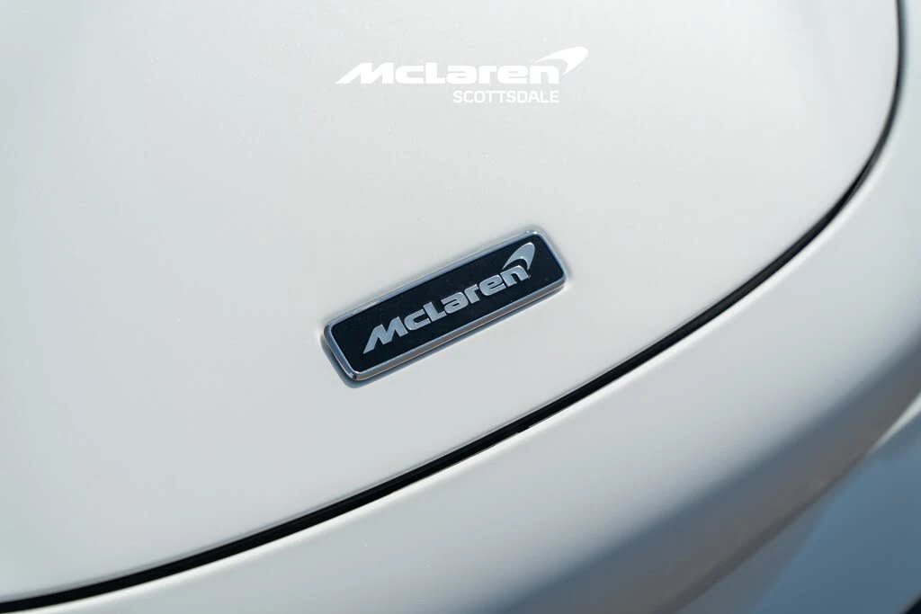 2024 McLaren 750S Spider - Image 19 of 31