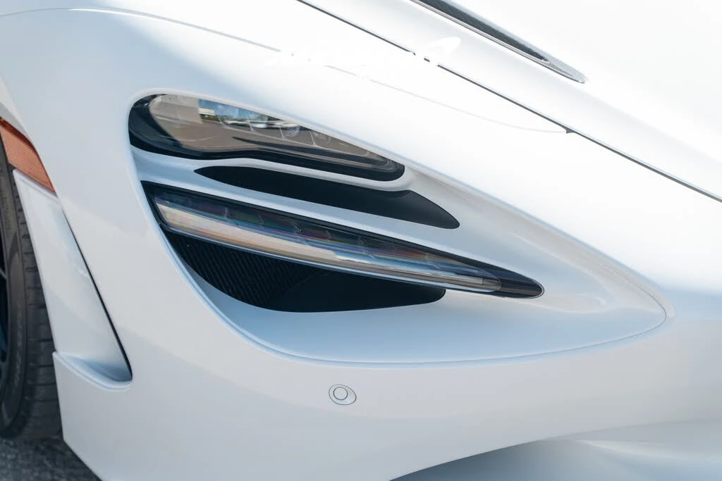 2024 McLaren 750S Spider - Image 18 of 31
