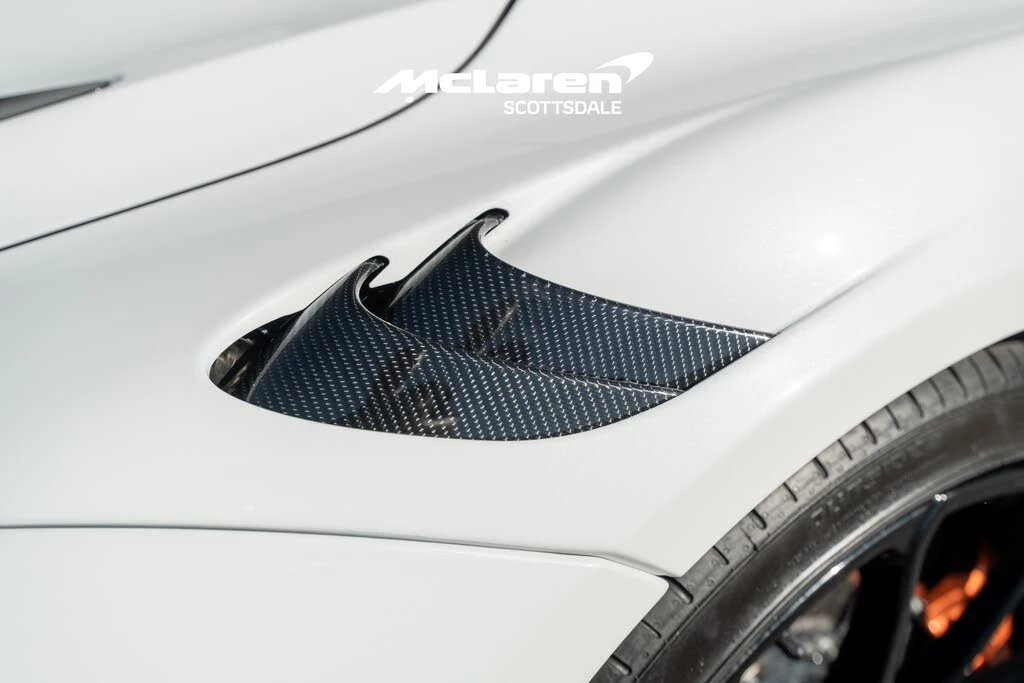 2024 McLaren 750S Spider - Image 24 of 31
