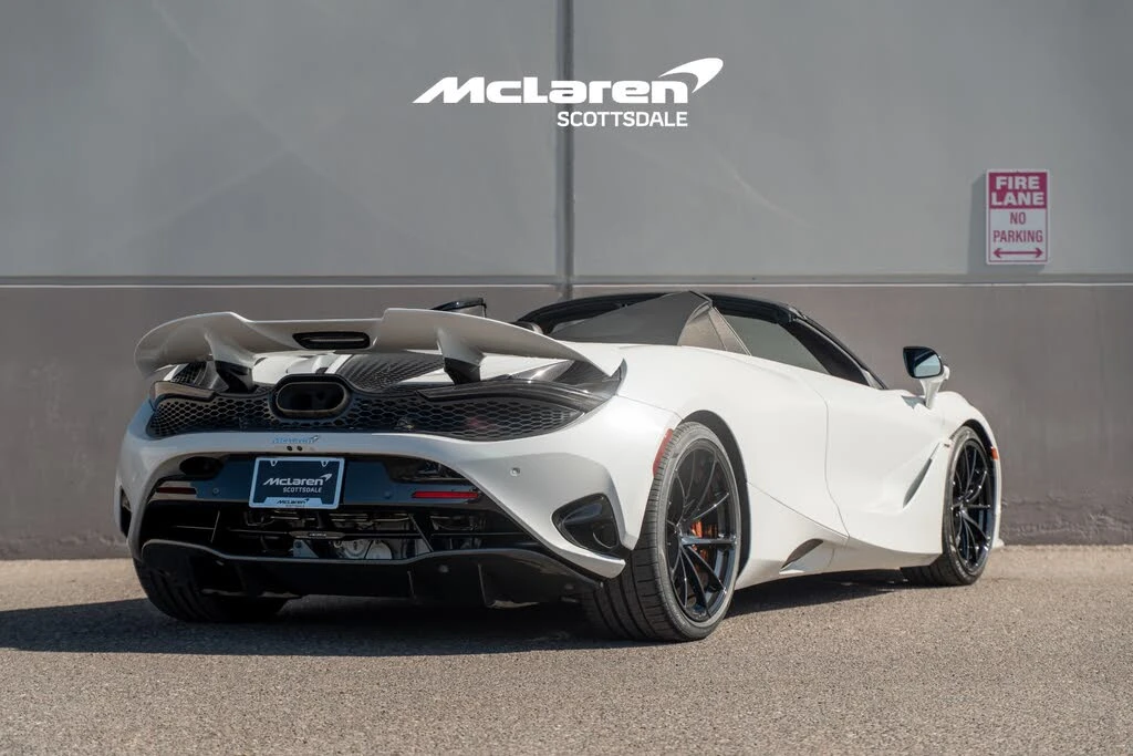 2024 McLaren 750S Spider - Image 7 of 31
