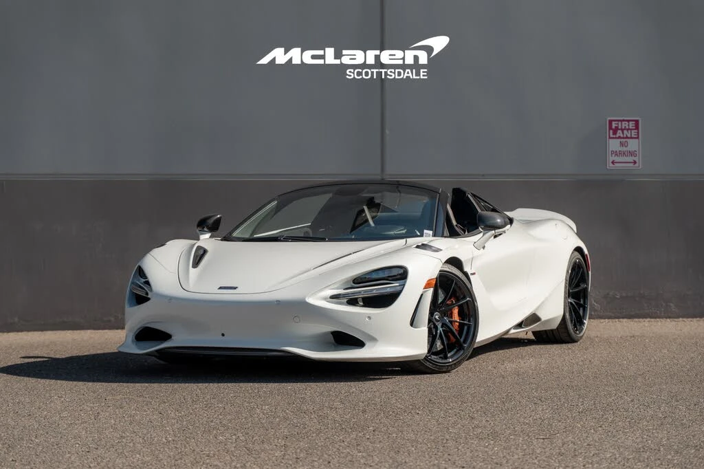 2024 McLaren 750S Spider - Image 2 of 31