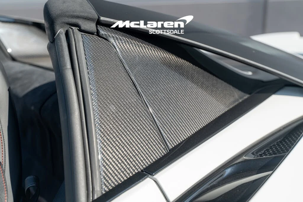 2024 McLaren 750S Spider - Image 27 of 31