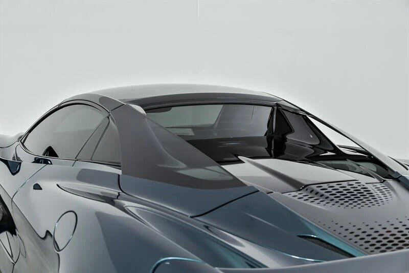 2024 McLaren 750S Spider - Image 18 of 31
