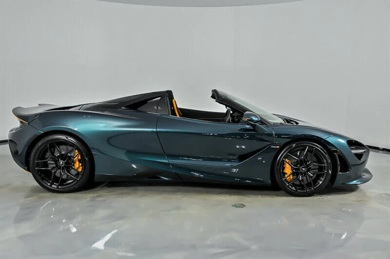 2024 McLaren 750S Spider - Image 14 of 31