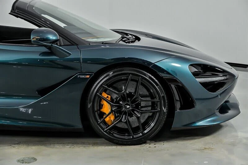 2024 McLaren 750S Spider - Image 15 of 31