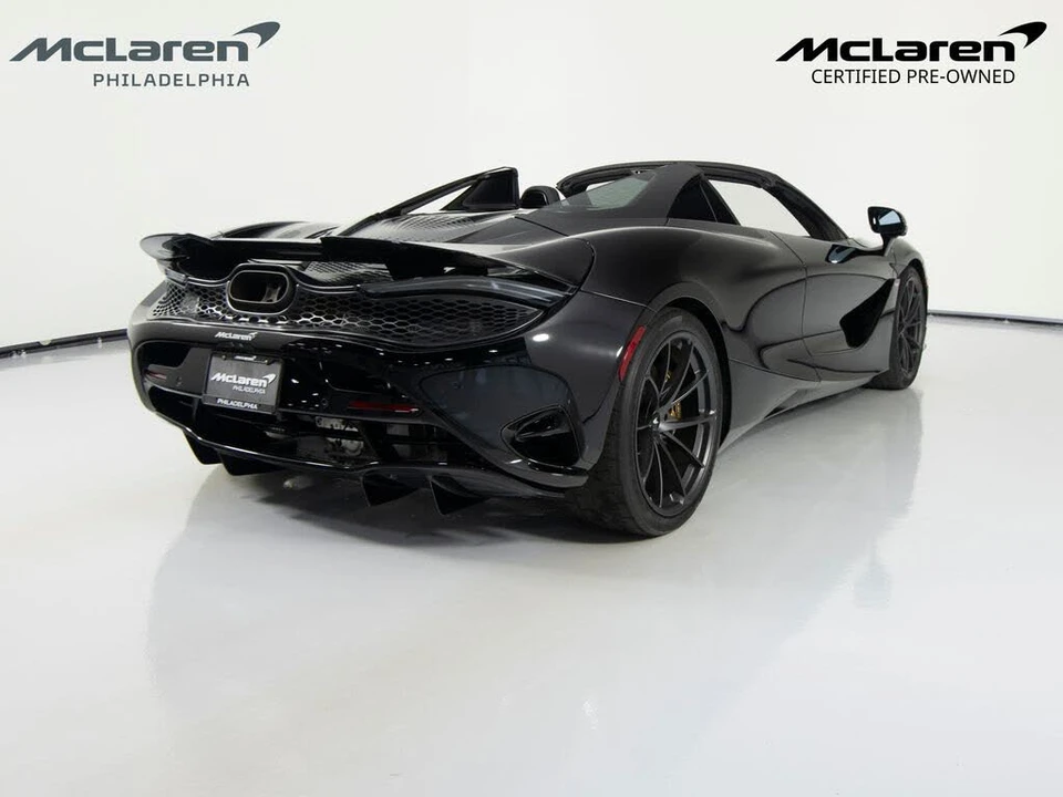 2024 McLaren 750S Spider - Image 6 of 31