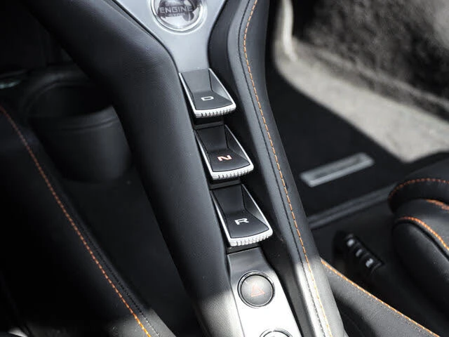 2024 McLaren 750S Spider - Image 29 of 31
