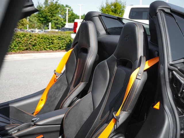 2024 McLaren 750S Spider - Image 18 of 31