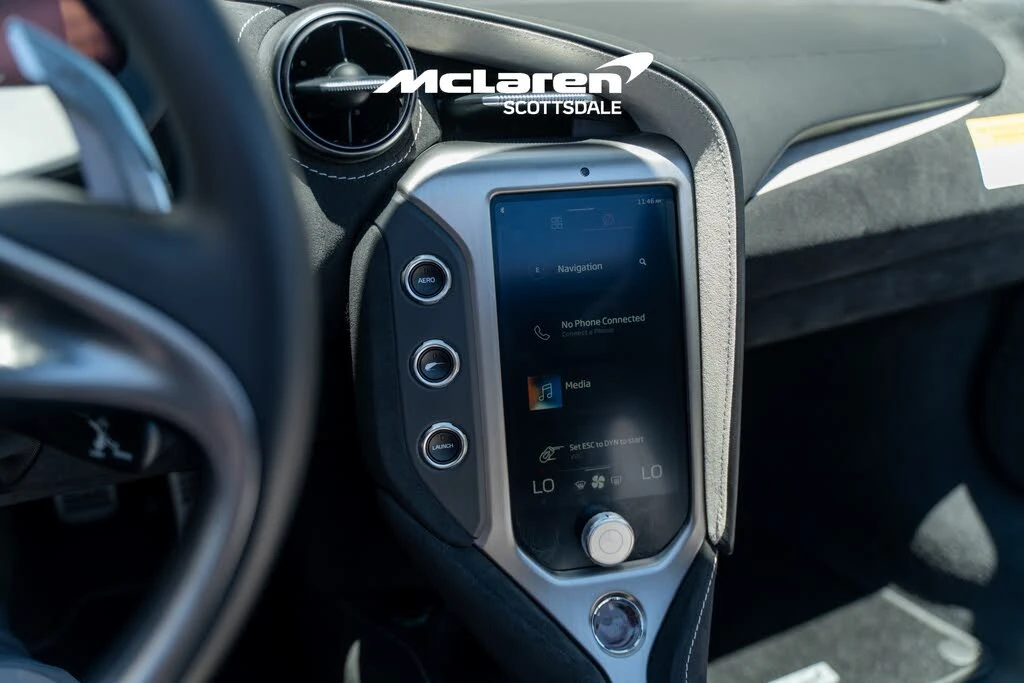 2024 McLaren 750S Spider - Image 15 of 31