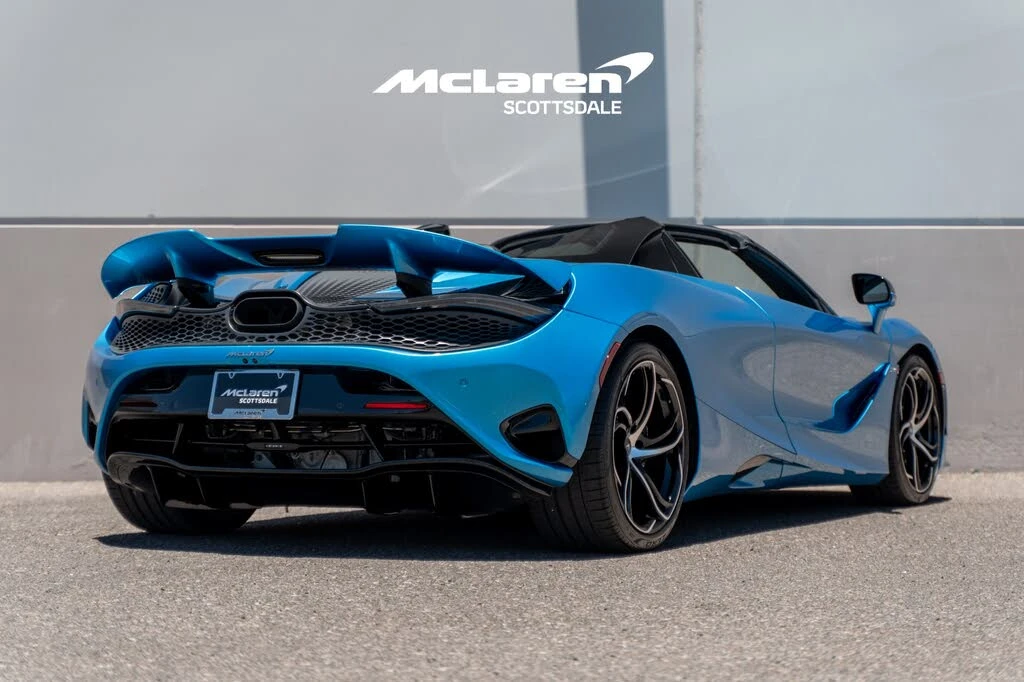 2024 McLaren 750S Spider - Image 7 of 31