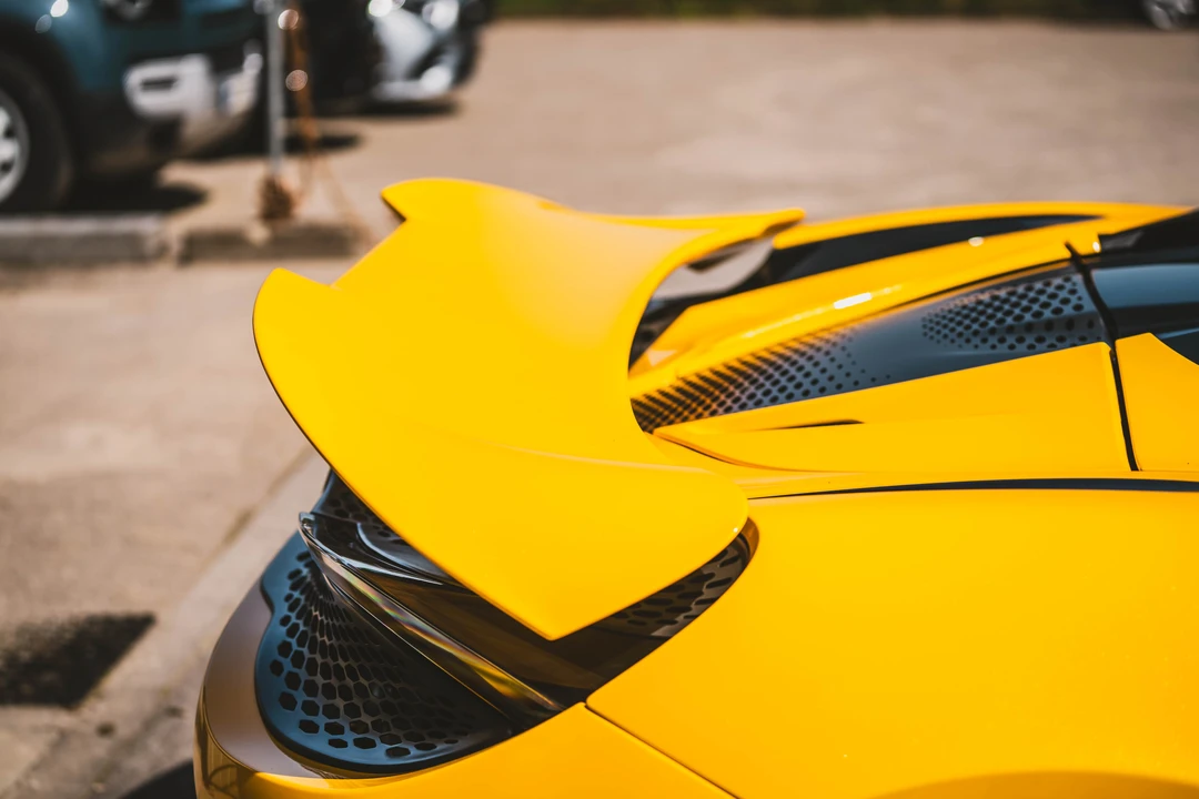 2024 McLaren 750S Spider - Image 20 of 31