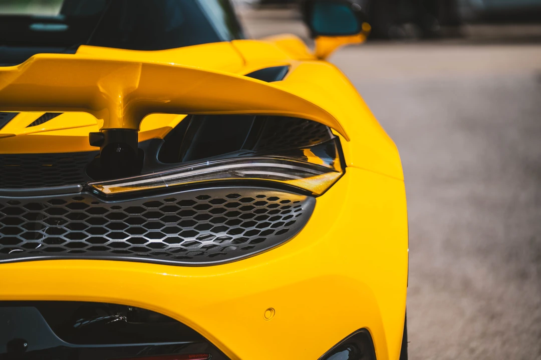 2024 McLaren 750S Spider - Image 25 of 31