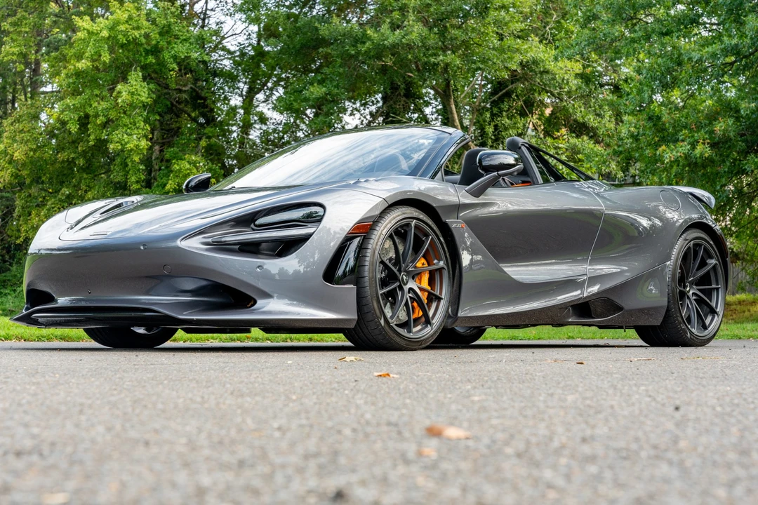 2024 McLaren 750S Spider - Image 9 of 31