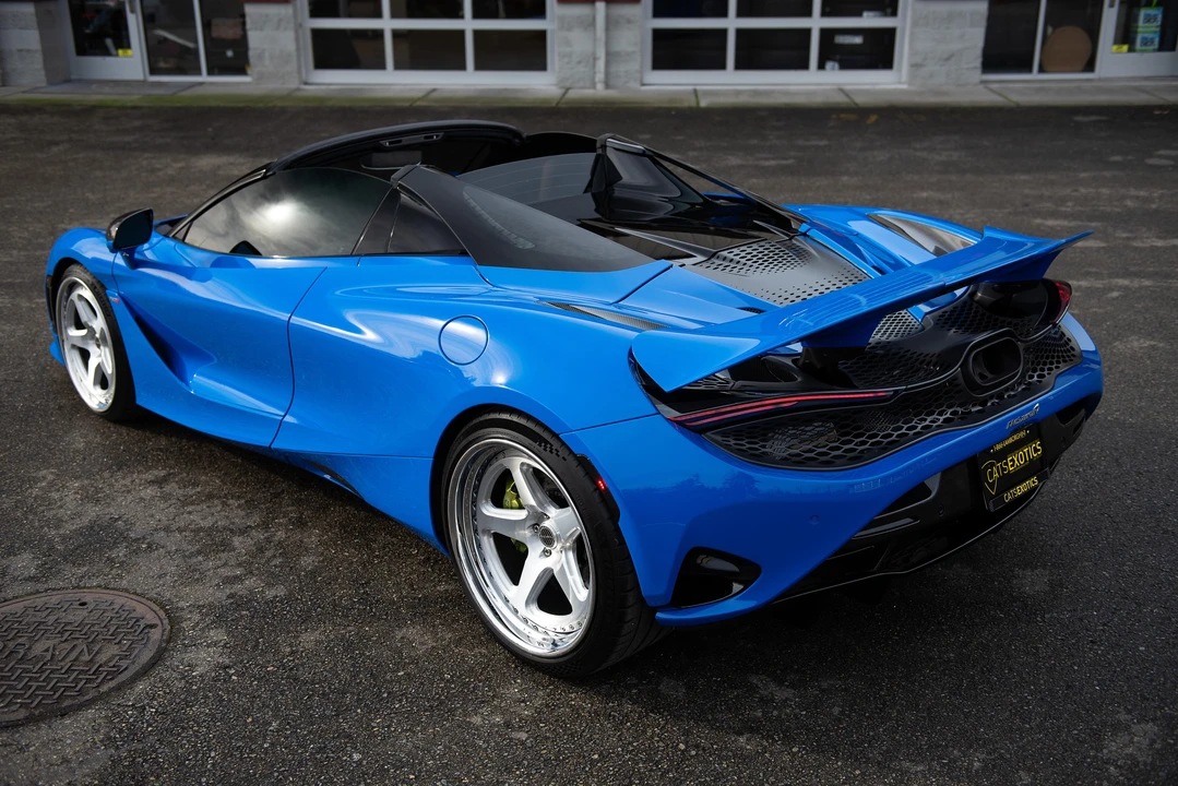 2024 McLaren 750S Spider - Image 28 of 31
