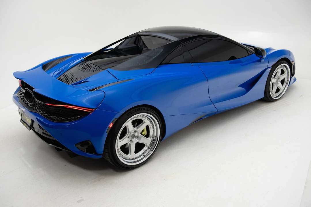 2024 McLaren 750S Spider - Image 23 of 31