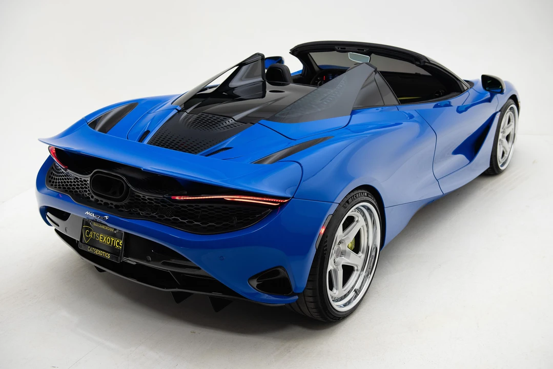 2024 McLaren 750S Spider - Image 12 of 31