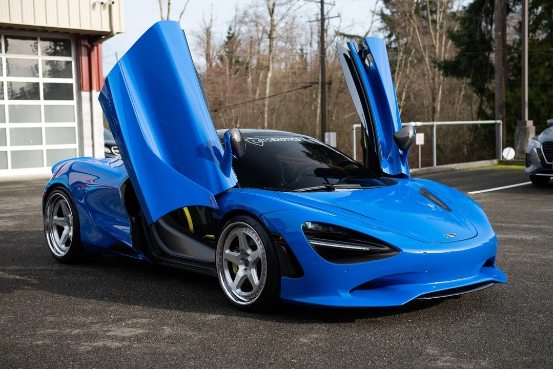 2024 McLaren 750S Spider - Image 18 of 21