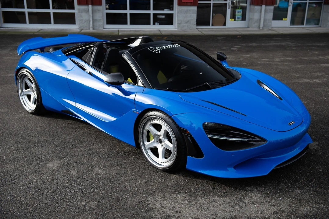2024 McLaren 750S Spider - Image 17 of 21