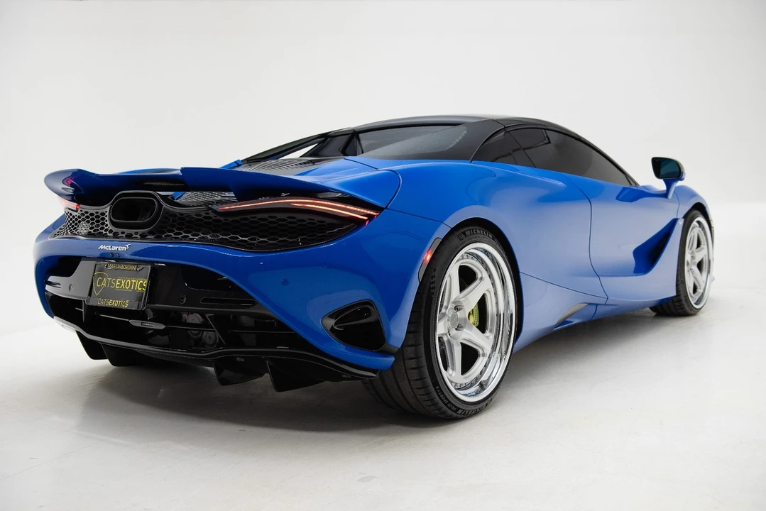 2024 McLaren 750S Spider - Image 12 of 21