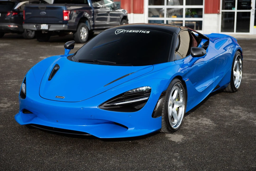 2024 McLaren 750S Spider - Image 8 of 14