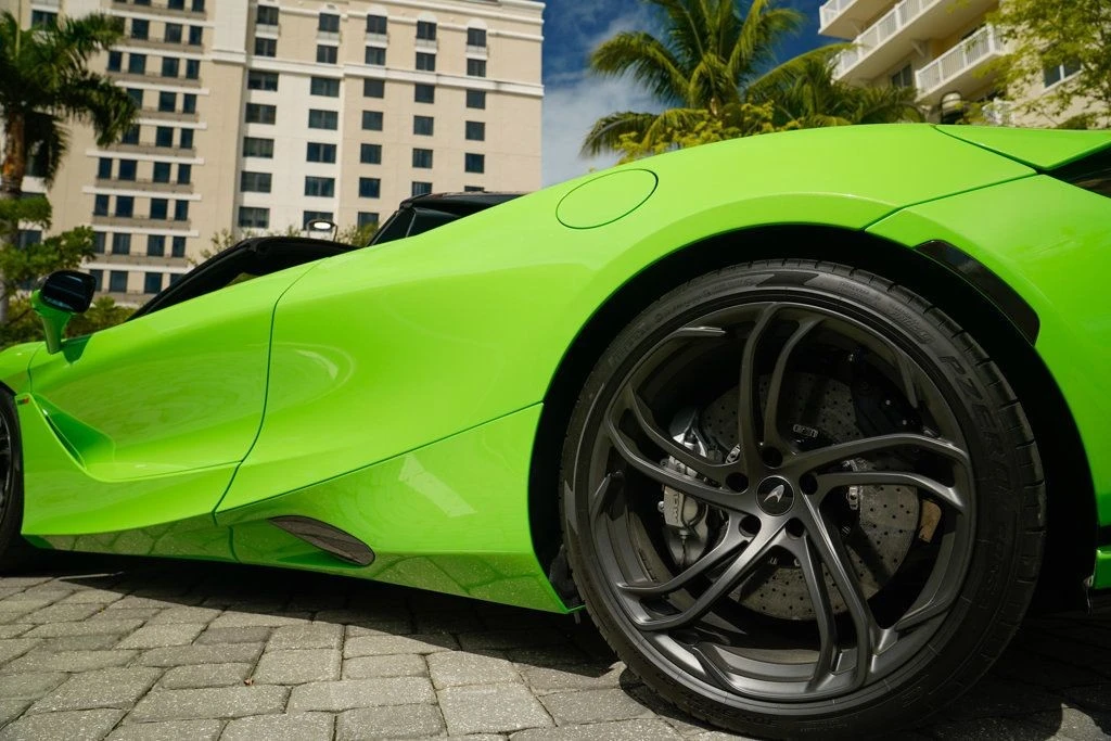 2024 McLaren 750S Spider - Image 15 of 21
