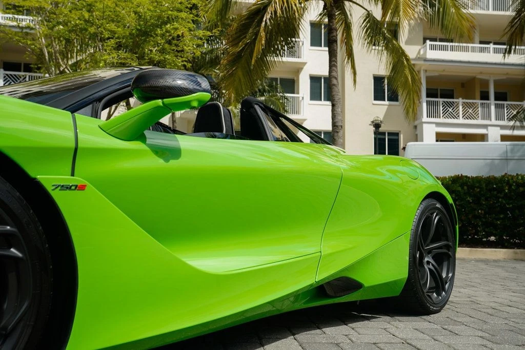 2024 McLaren 750S Spider - Image 11 of 21