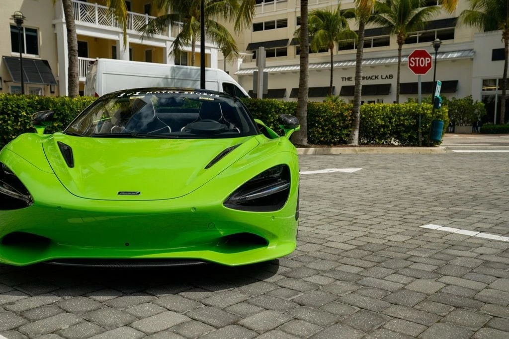 2024 McLaren 750S Spider - Image 8 of 21